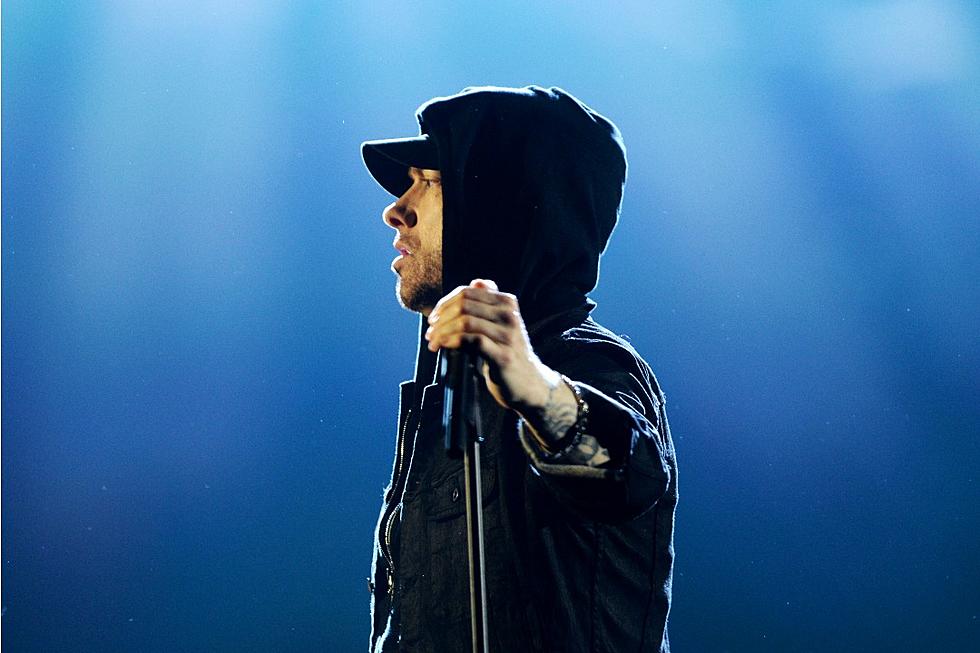 Eminem Wins Best Hip Hop Award at 2017 MTV EMAs