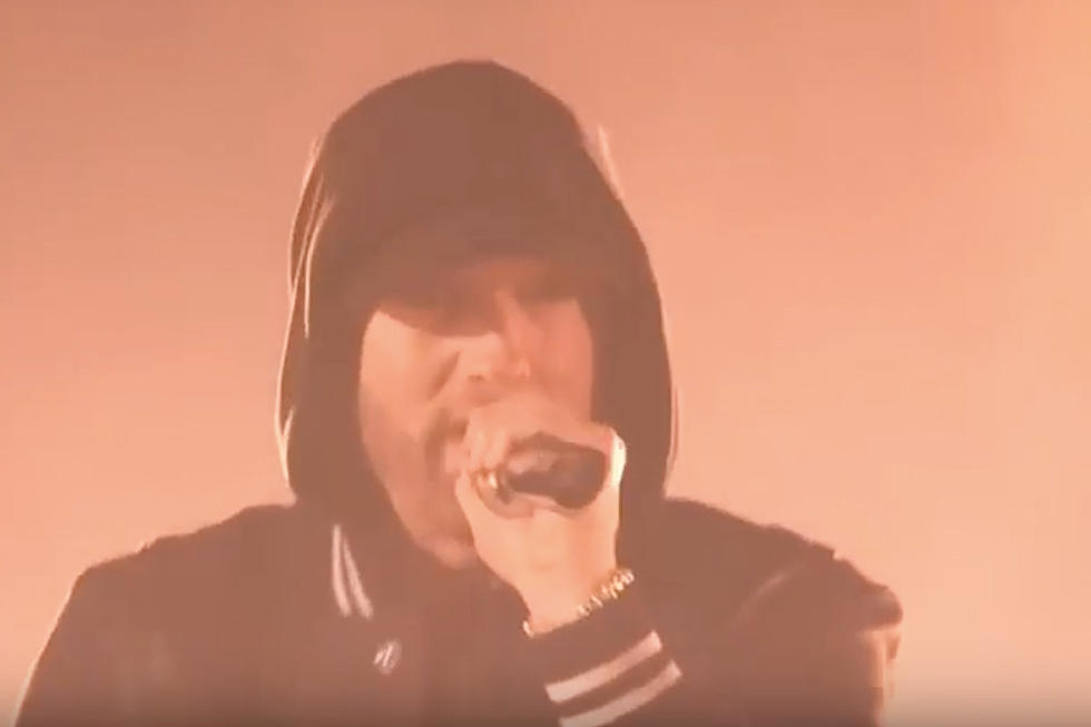 Eminem Performs &#8220;Nowhere Fast &#8221; With Kehlani at 2018 iHeartRadio Music Awards