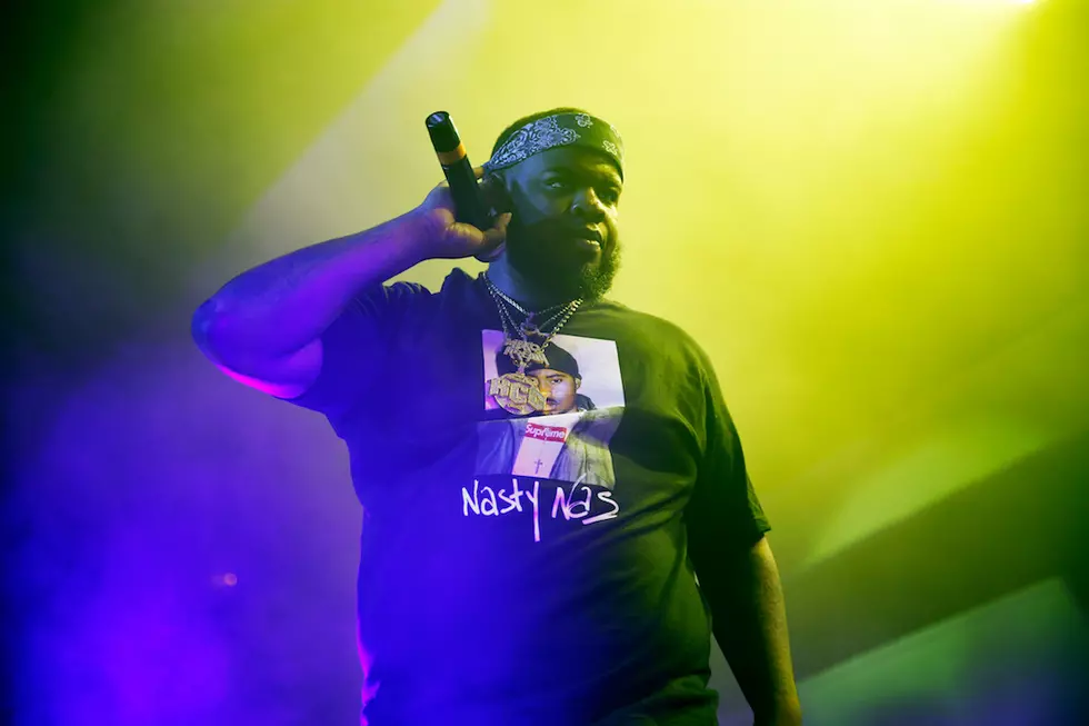 Maxo Kream Apologizes to Female Fan After Security Pours Water on Her and Snatches Off Wig