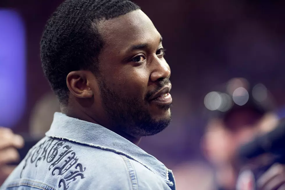 Meek Mill Pulled Over by Police Just to Take Picture