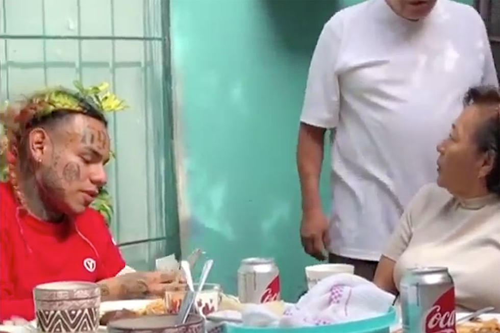 6ix9ine Hands Out Money in Mexico While Meeting His Family for the First Time