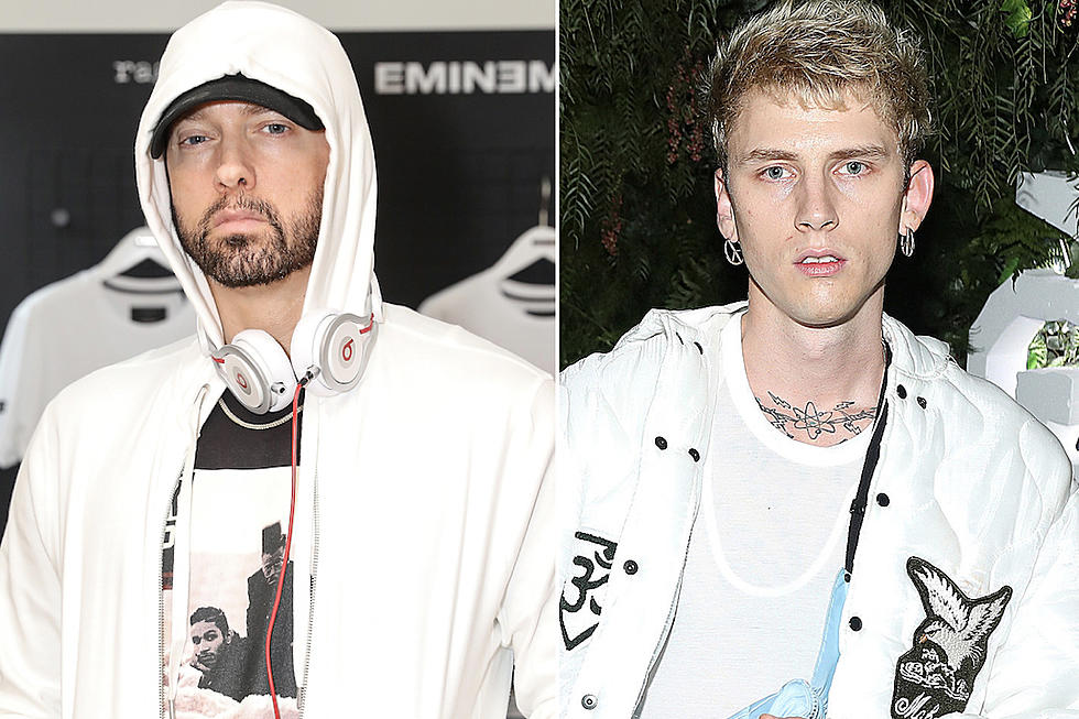 Eminem Calls Machine Gun Kelly a &#8220;C*!ksucker&#8221; on Stage