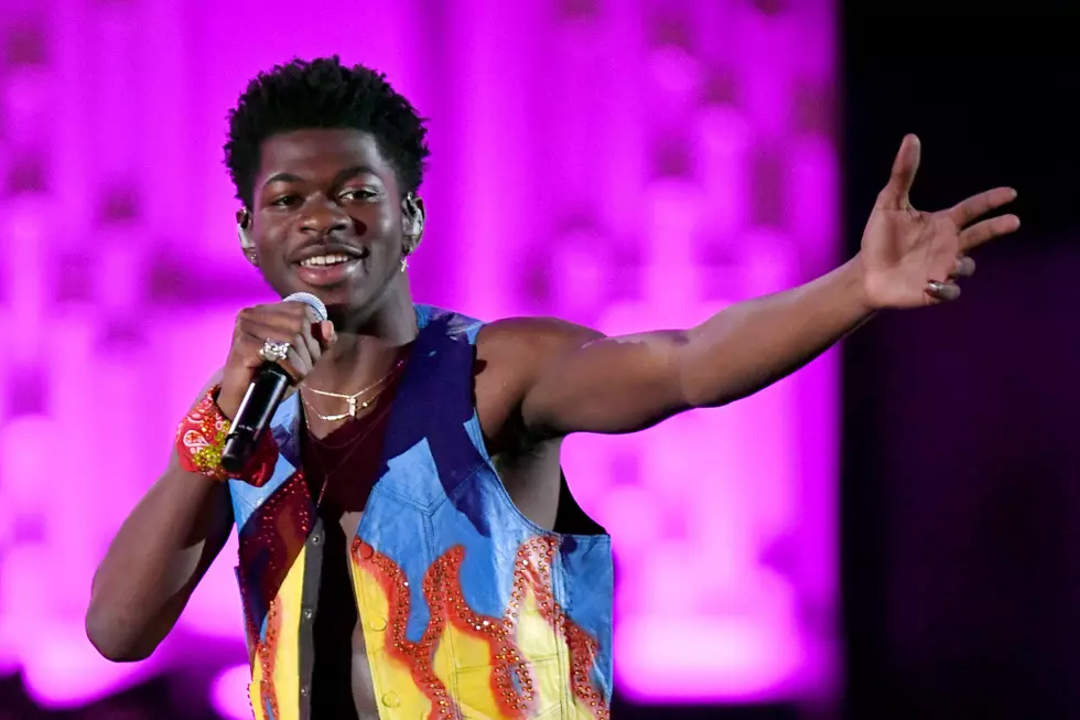 Lil Nas X’s “Old Town Road” Wins 2019 Country Music Award for Musical Event of the Year