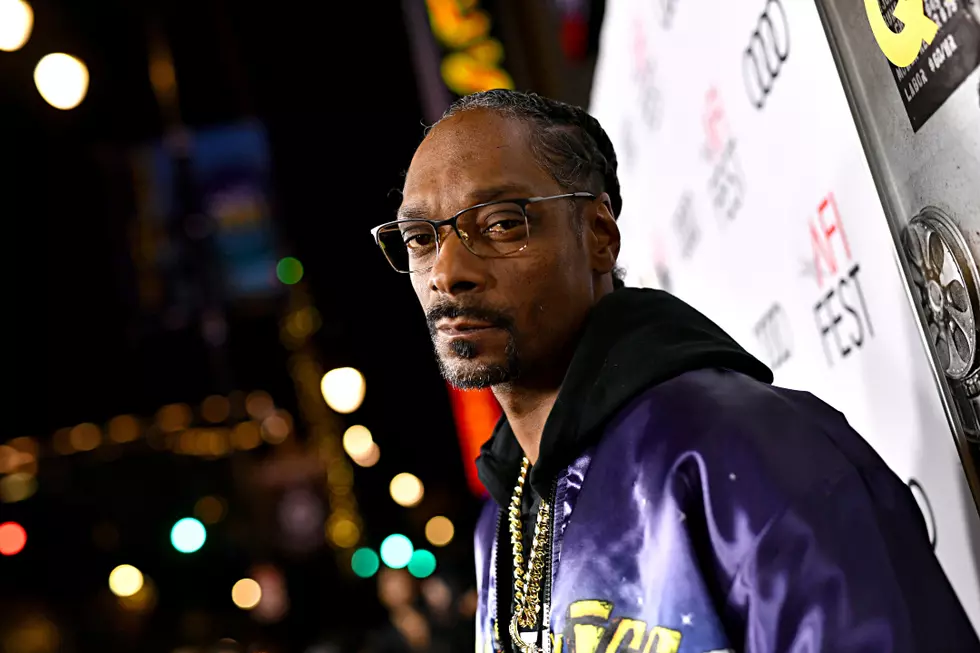 Snoop Dogg Says the Los Angeles Lakers "F*!ked My Christmas Up" 