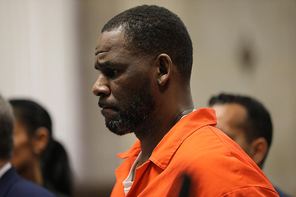 R. Kelly Appears to Be Singing to Woman on Prison Call on Video