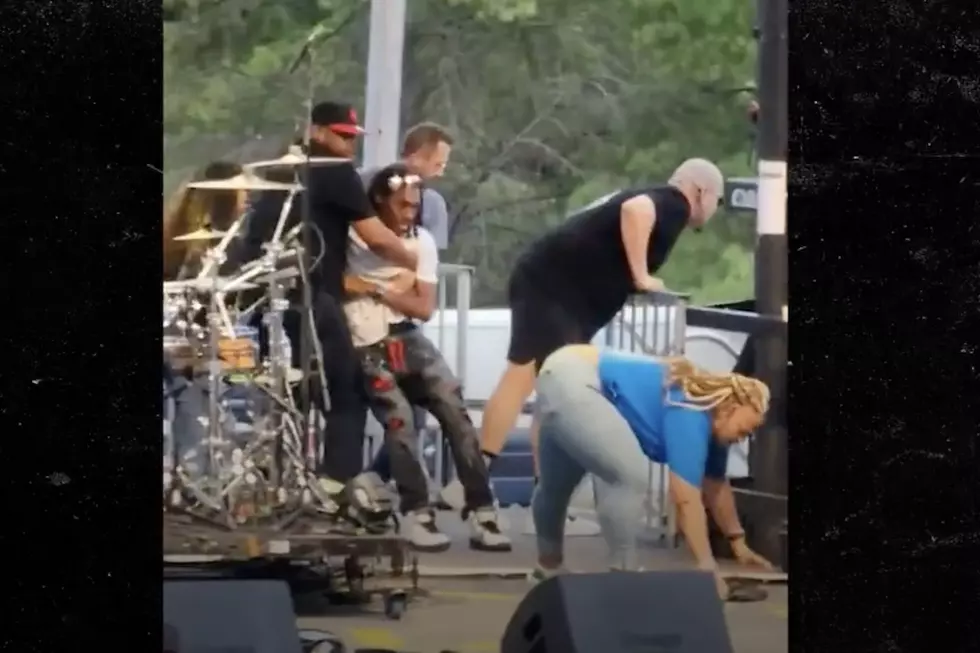 Ying Yang Twins’ D-Roc Collapses Onstage, Carried Out By Security