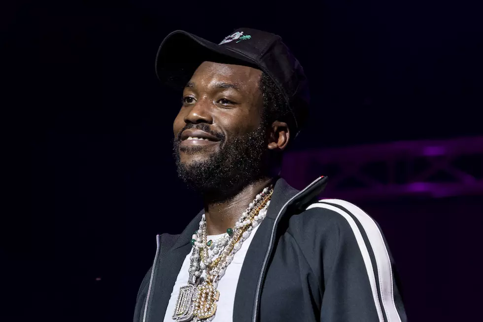 Meek Pays Bail for 20 Jailed Women