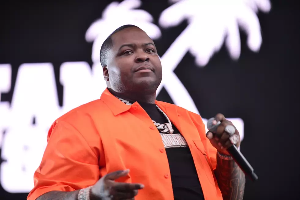 Sean Kingston Clowned for Posting Up Outside His Home in Boxers