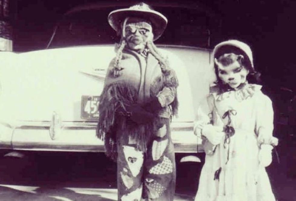 Get Completely Creeped Out by these Vintage Halloween Costume Pictures [INSTAGRAM]