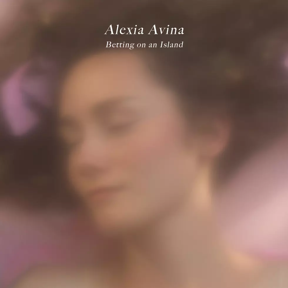 premiere: stream Alexia Avina’s transportive new album <i>Betting on an Island</i>