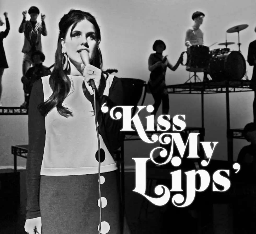 video: Jonathan Bree x Princess Chelsea – Kiss My Lips