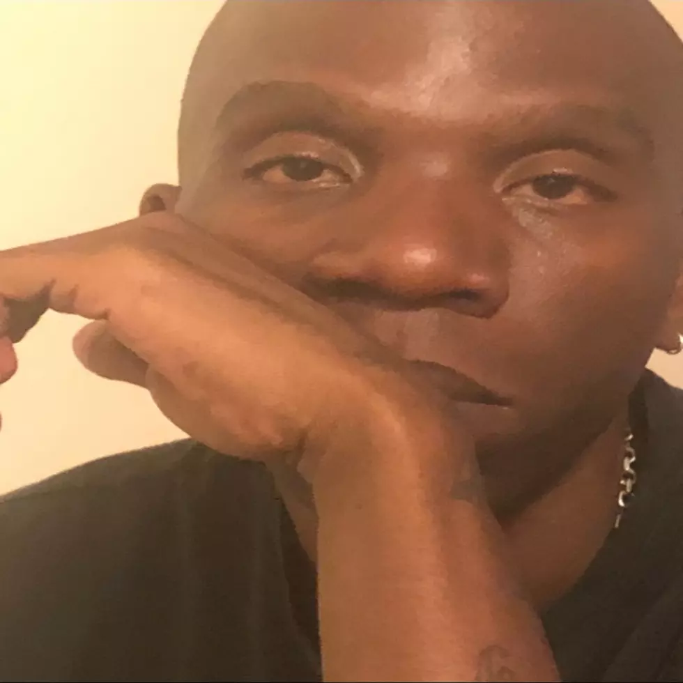 Dean Blunt shares new EP <i>Give me a moment</i>