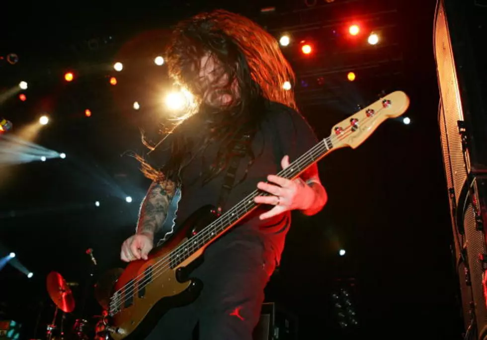 Deftones To Release Remix To Benefit Chi Cheng