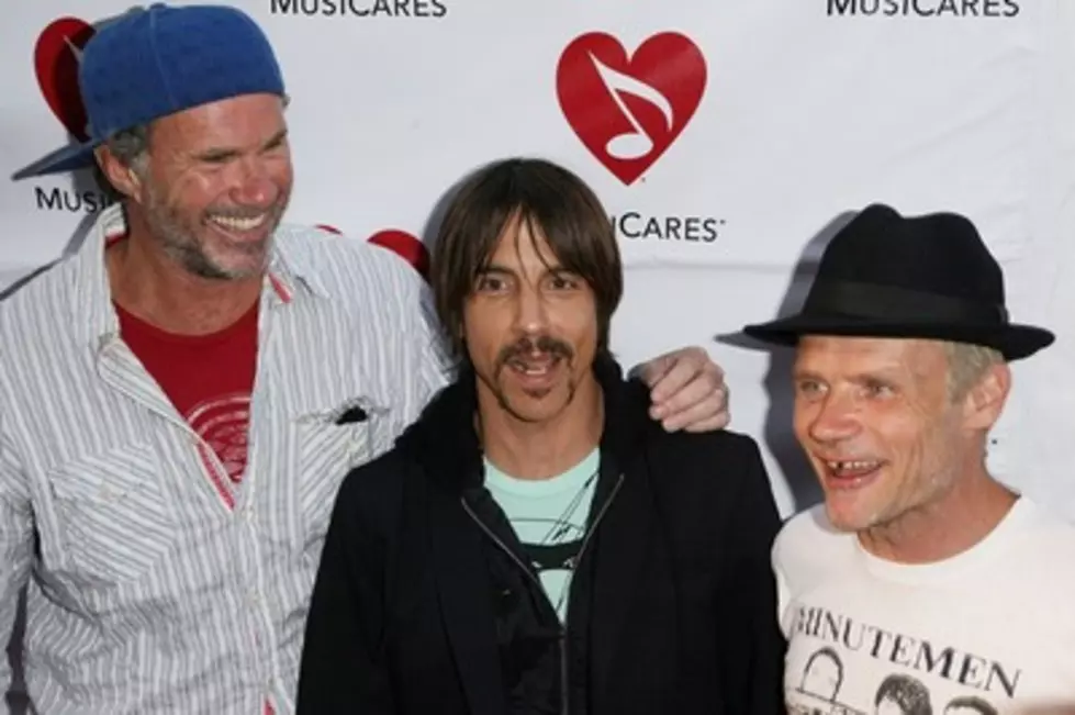Music Preview: New Red Hot Chili Peppers Album Coming In 2011