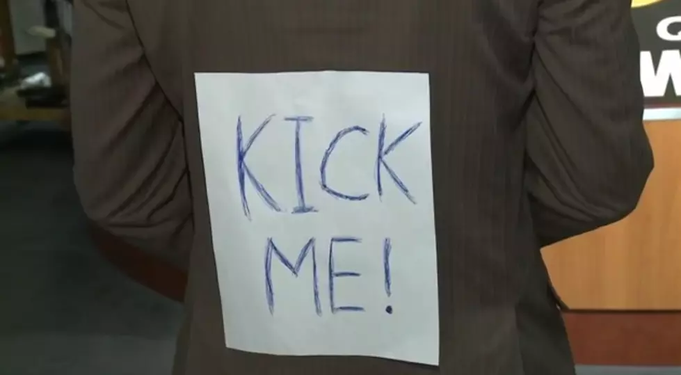 ‘Kick Me’ Sign On Worker Becomes Criminal Case [VIDEO]