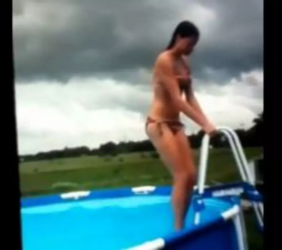 Pool Fail – Local Girl Bites It On Ladder [VIDEO]