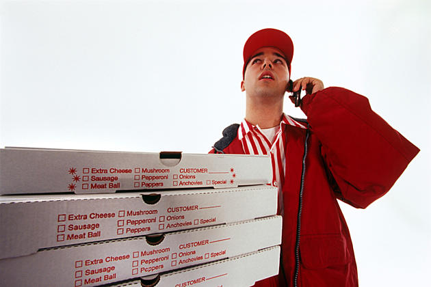 Where Does That Pizza Delivery Charge Go and How Much Should You Tip The Driver?