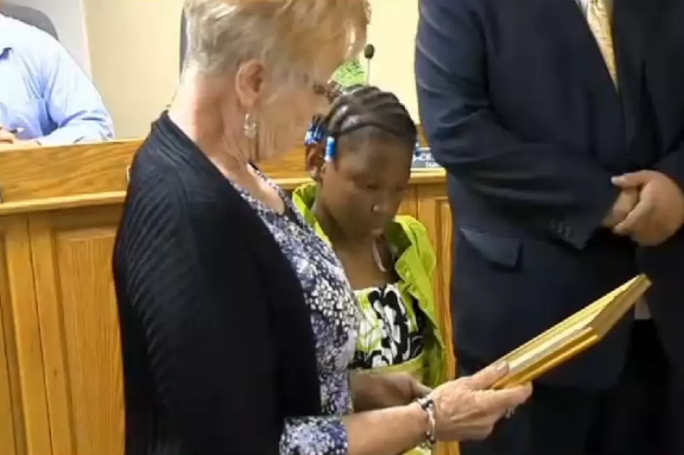 Mt. Morris Township Honors 9 Year-Old Girl Who Saved Families From Fire [VIDEO]