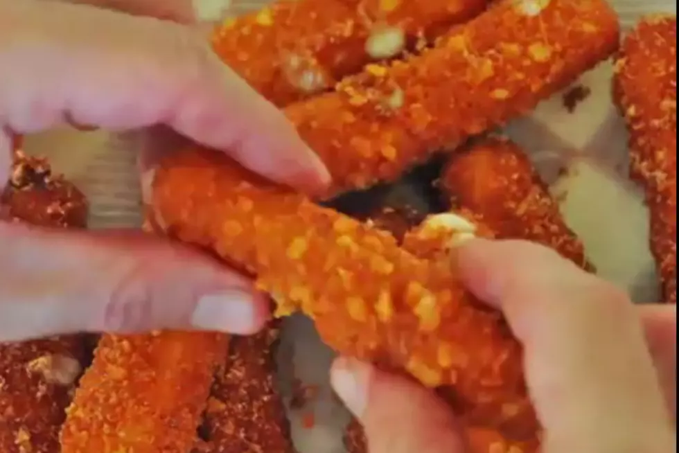 Cheetos Mozzarella Sticks? Yes Please! [VIDEO]