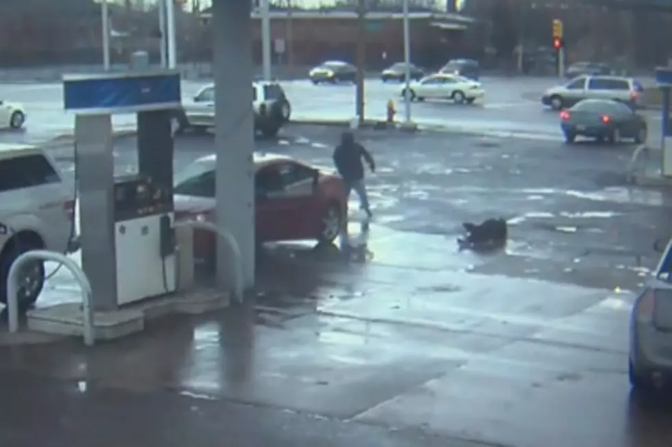 Man Gunned Down Over Gold Chain, Caught on Camera in Detroit [VIDEO]
