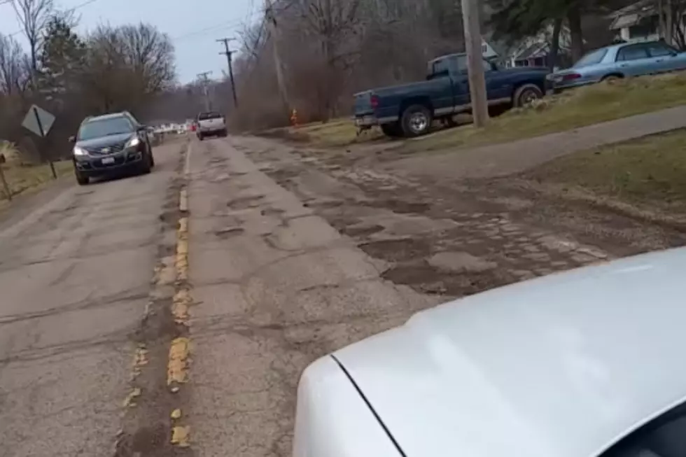 Ohio Looks Just Like Flint in Vulgar Man’s Pothole Tour [VIDEO]