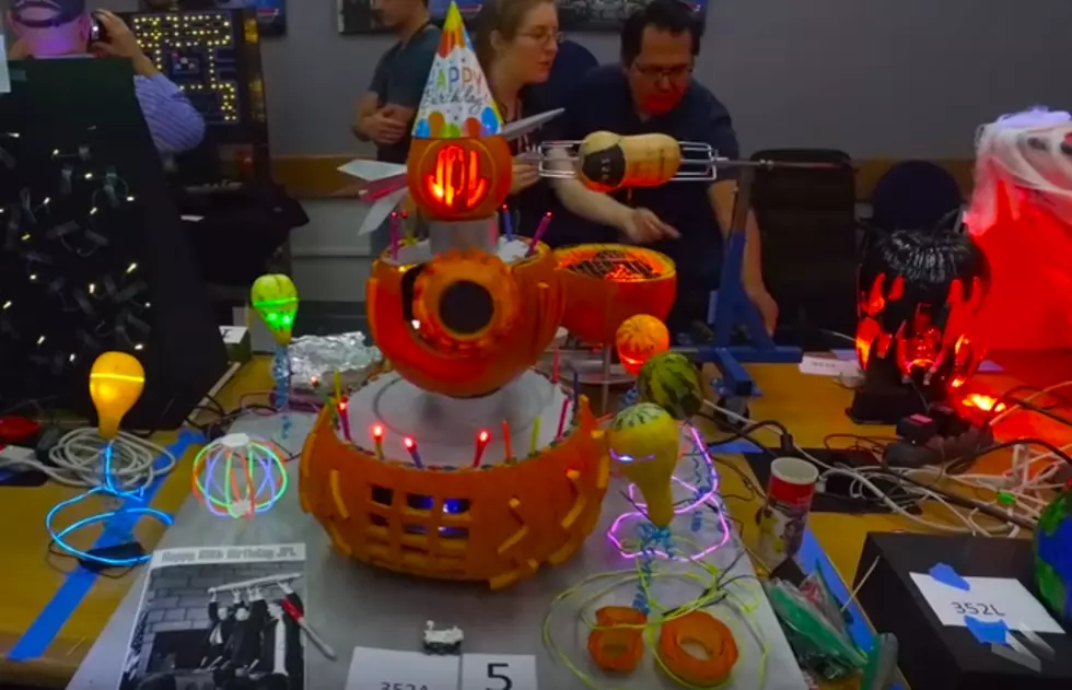 Nasa’s Engineers Will Make Your Pumpkin Look Like a Big Turd [VIDEO]