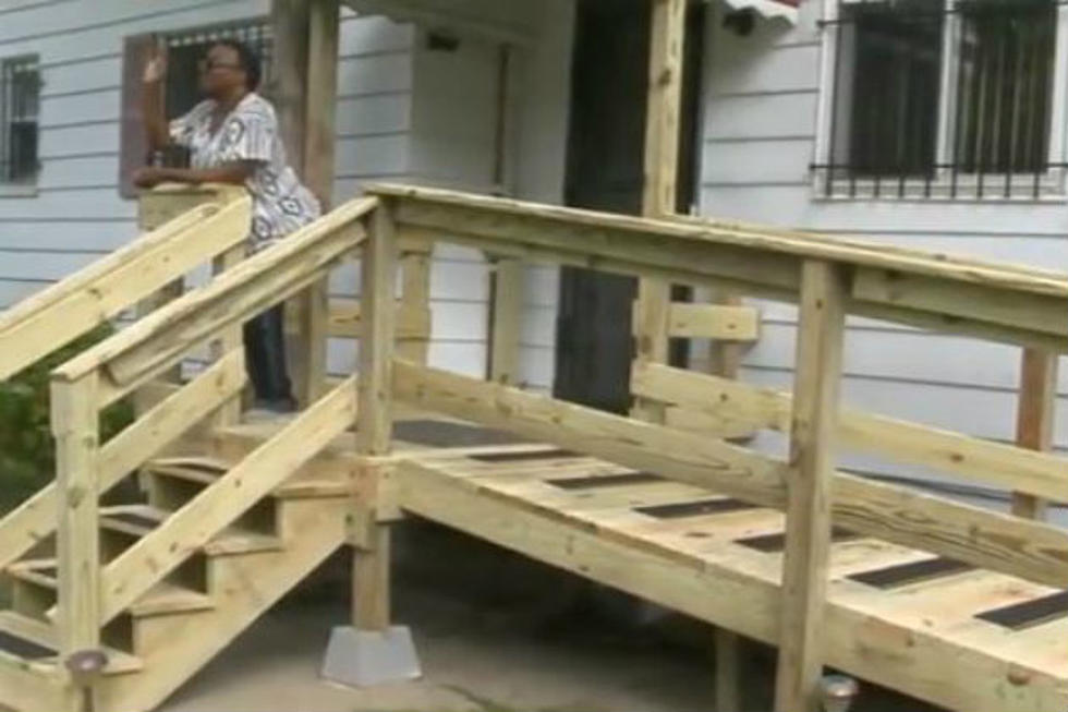 Volunteers Build Ramp For Flint Veteran Amputee [VIDEO]