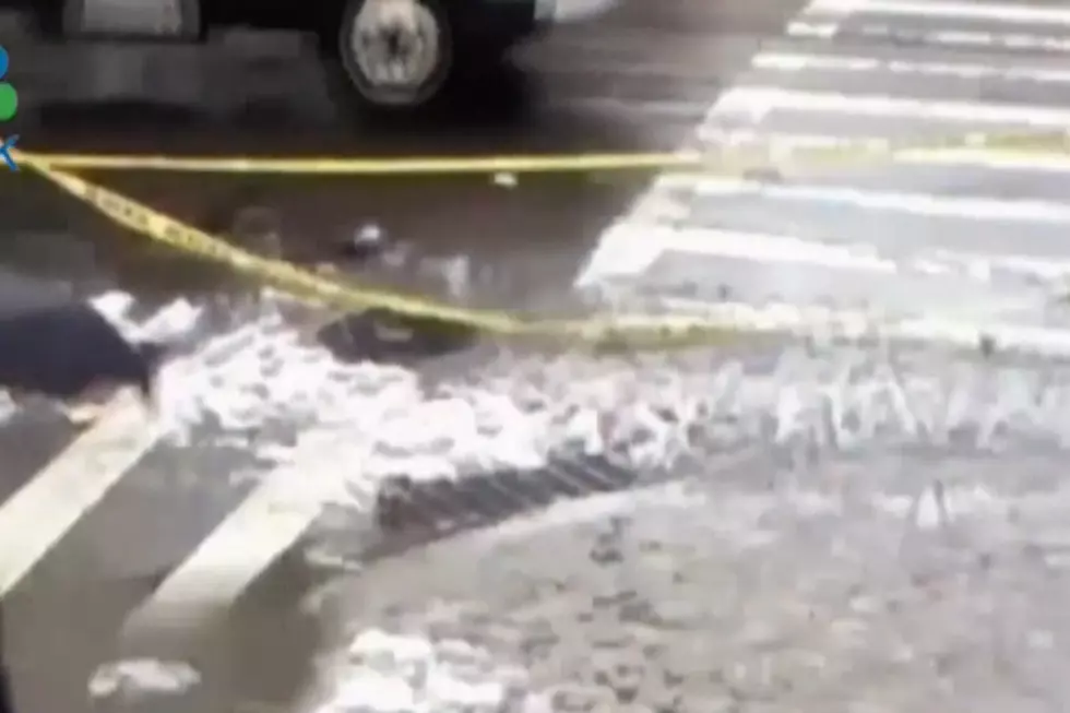 Manhole Blow –  Blast Sends 100 Pound Cover Into Air [VIDEO]