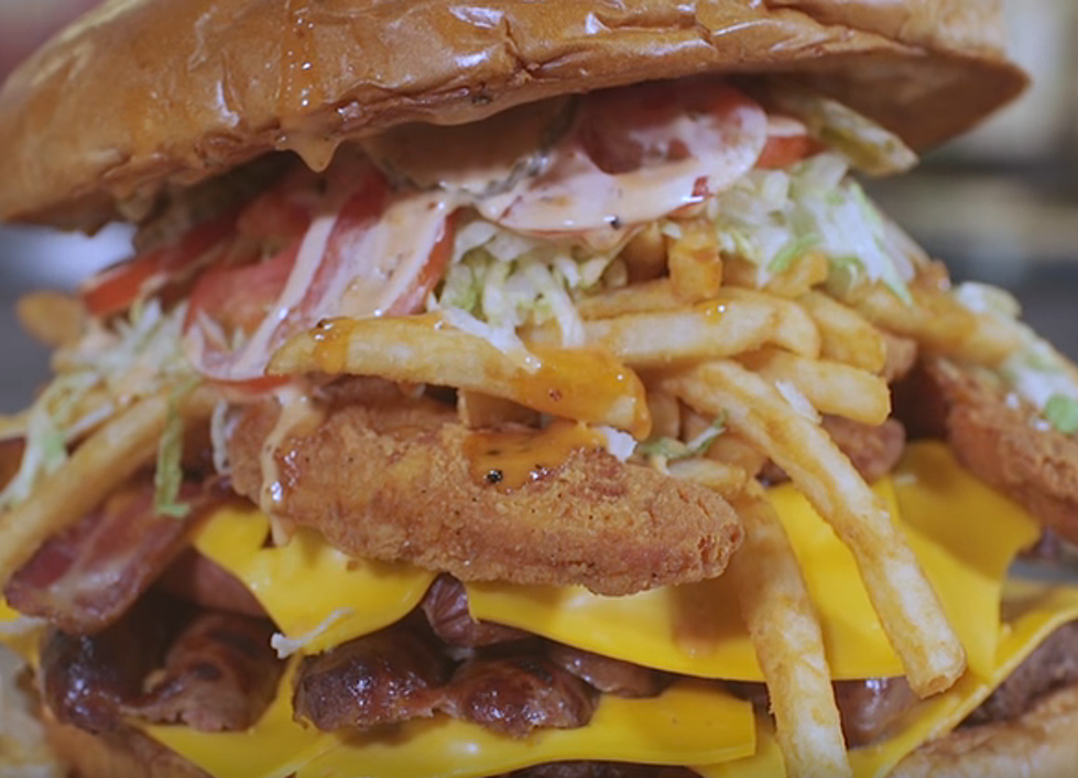 You Don’t Have To Go To AZ To Taste This Burger – Make Your Own At Home [VIDEO]