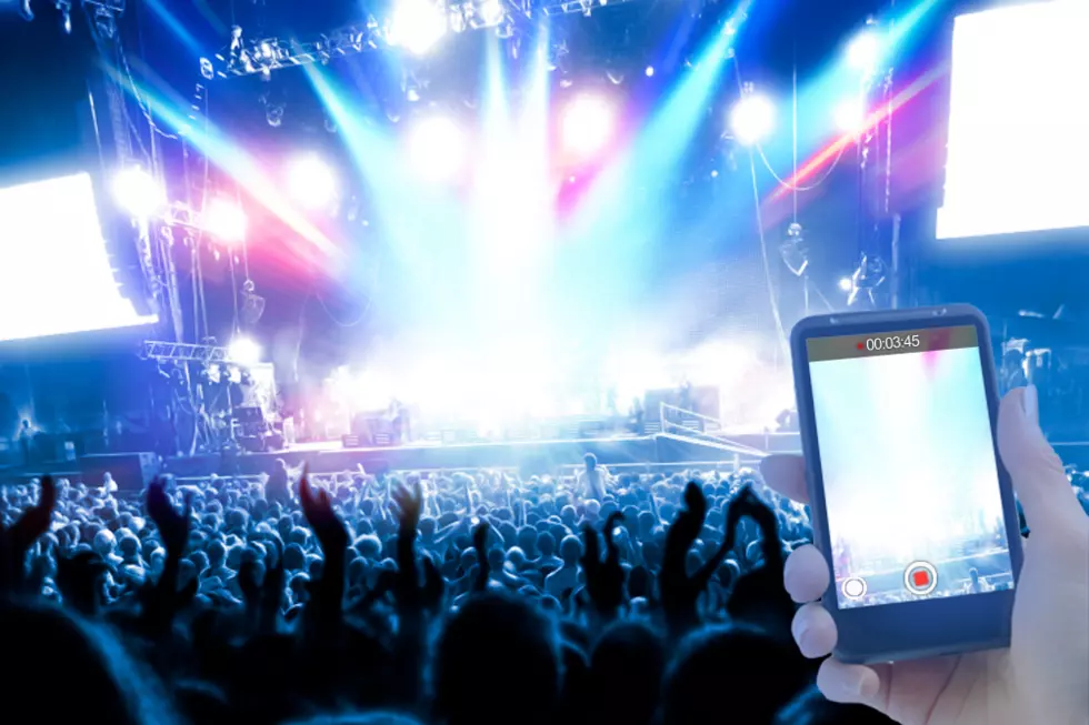 Concert-Goers: Put Your Damn Phone Down!