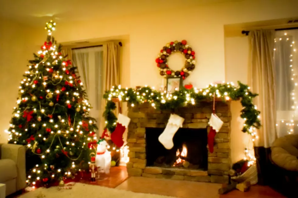 Study Shows People Who Decorate Early For The Holidays Are Happier