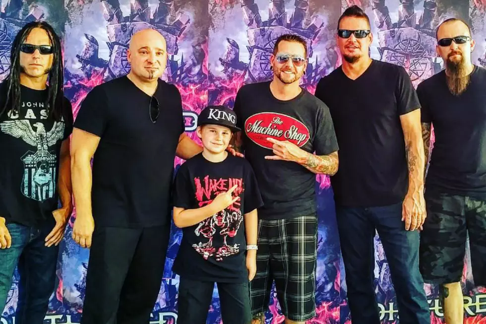 Download Banana App And Win Tickets To See Disturbed & Three Days Grace at LCA