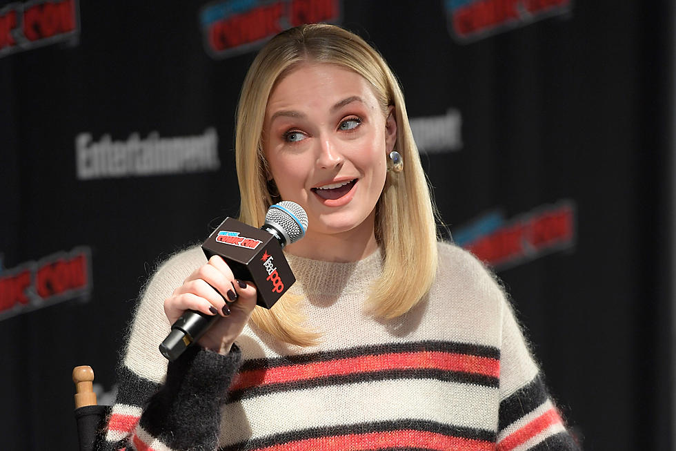 Sophie Turner of 'Game of Thrones' Chugs Wine at Red Wings Game