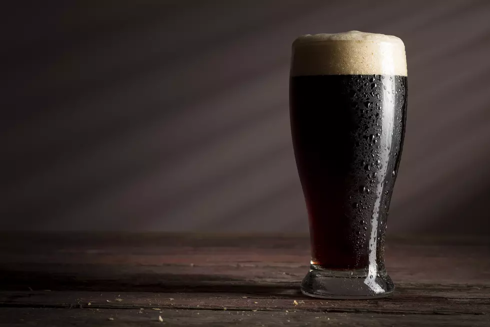 How to Pour the Perfect Glass of Guinness [VIDEO]