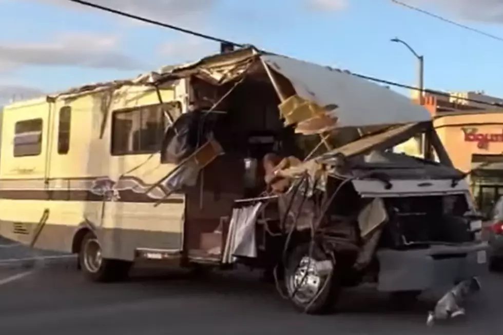 Woman Steals RV, Leads Los Angeles Police On Crazy Ass Chase [VIDEO]