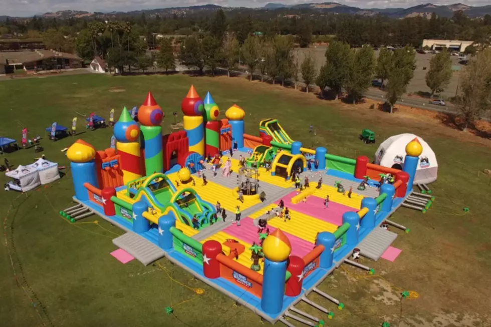 World’s Largest Bounce House Coming to Metro Detroit This Weekend [VIDEO]