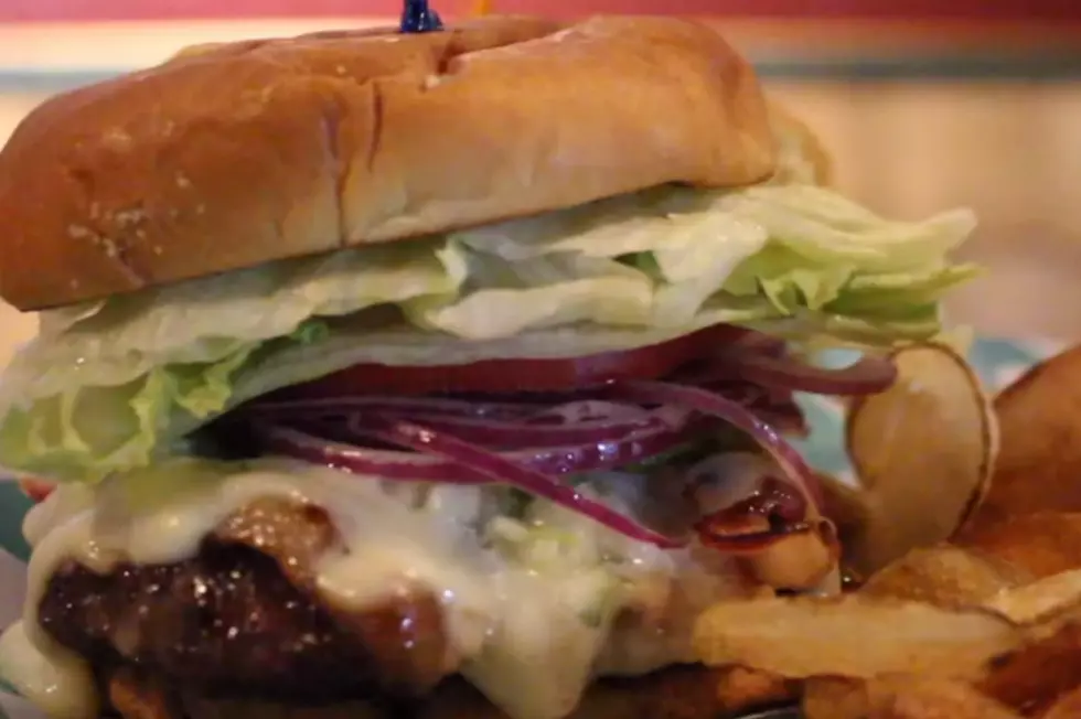 Maggie’s ‘A-List’ Burger With Timothy’s Pub Gets An Absolute A+ [VIDEO]