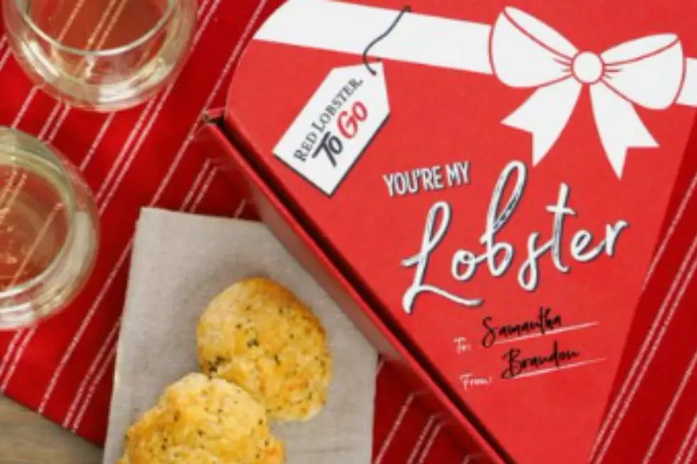Red Lobster Is For Lovers &#8211; Check Out This Valentine Biscuit Box