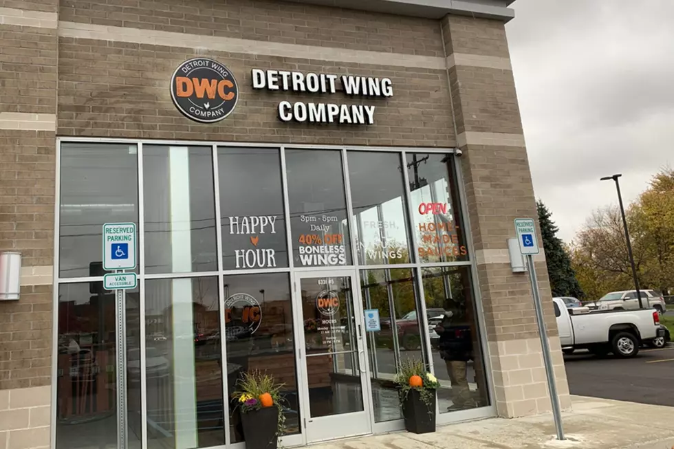 Detroit Wing Company Finally Open in Grand Blanc Twp