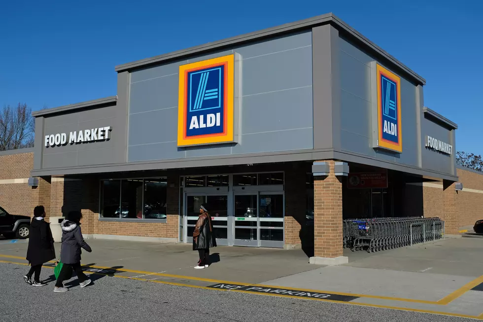 Aldi Workers Get Paid Extra if They Get COVID Vaccine
