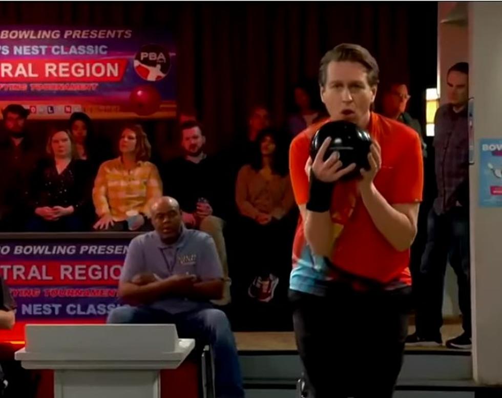 Saginaw Bowler Subject Of CBS Comedy ‘How We Roll’ – Premiers This Week