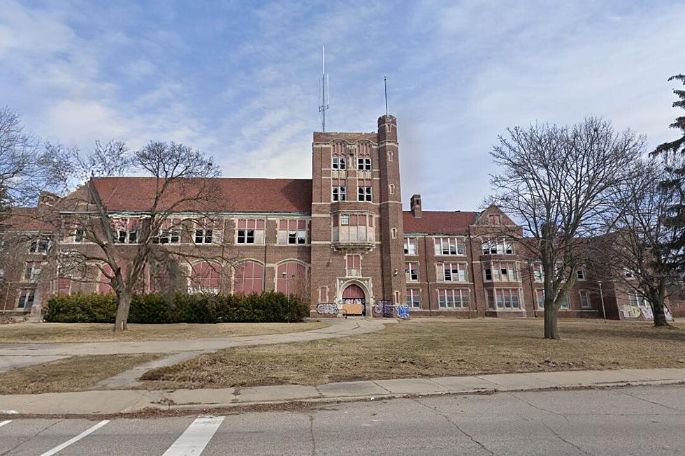 Flint Central High School - 100 Year Old School Left to Rot