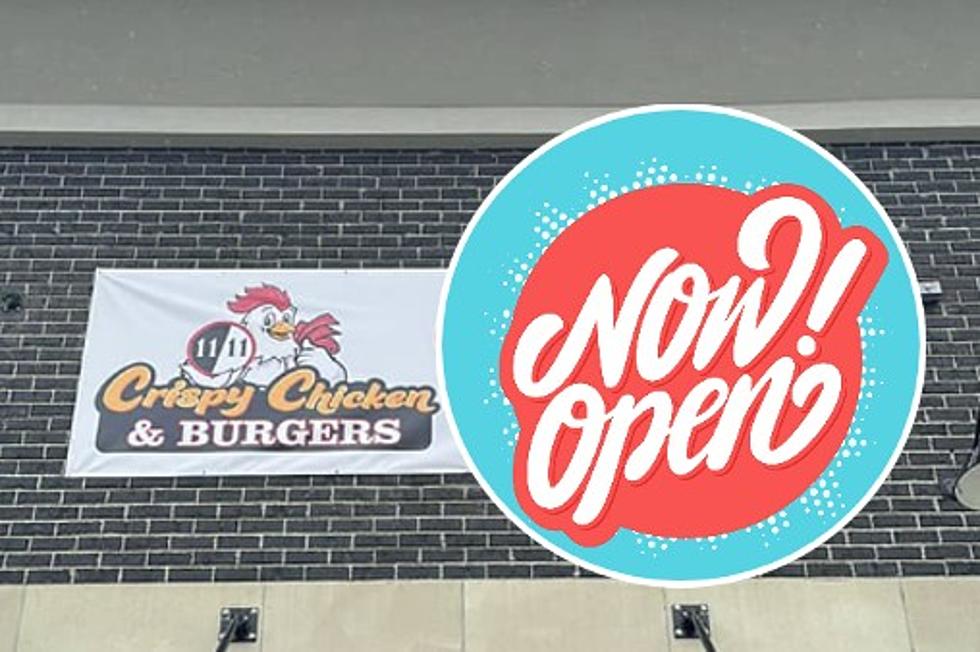 11/11 Crispy Chicken & Burgers Now Open In Clio