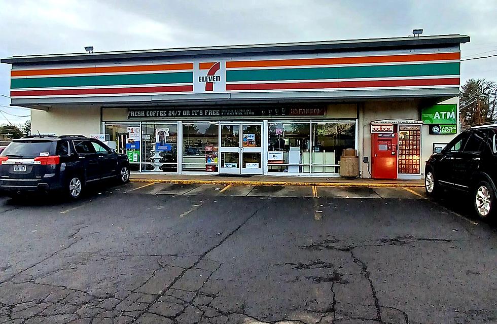 7-ELEVEN ON SUMMITVIEW AVE IN YAKIMA SHUTTING ITS DOORS FOREVER TODAY!