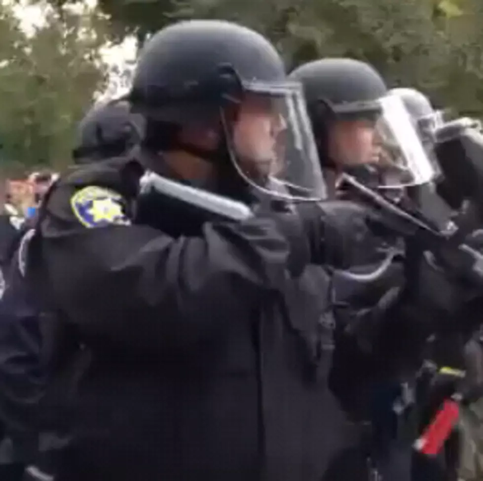 Police Pepper Spray Students [Video]