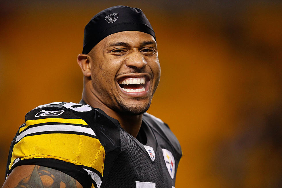 Saginaw’s Lamarr Woodley Donates Money To End ‘Pay To Play’ In Saginaw [Video]