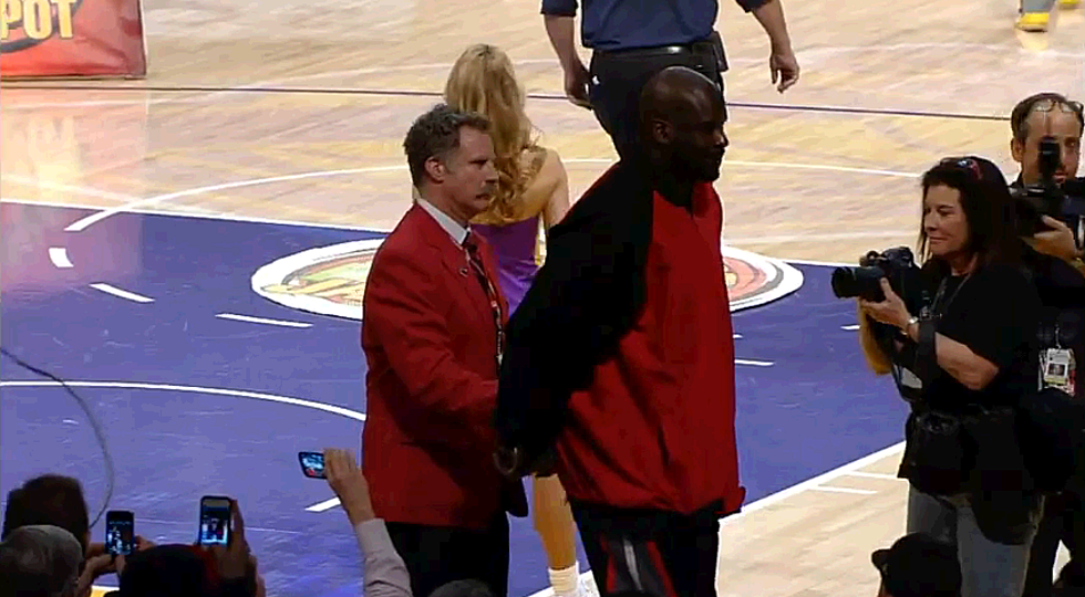 Will Ferrell Hilariously Ejects Shaquille O’Neal From Lakers Game