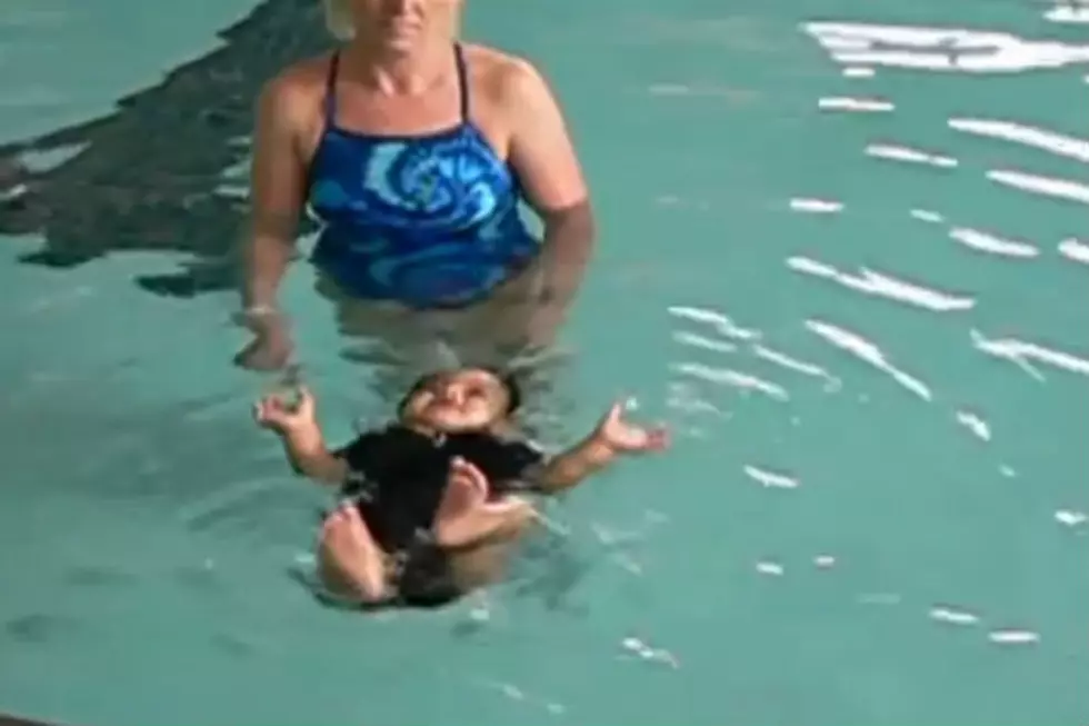 Swimming Baby lessons: Would you Enroll your Infant? [Video]