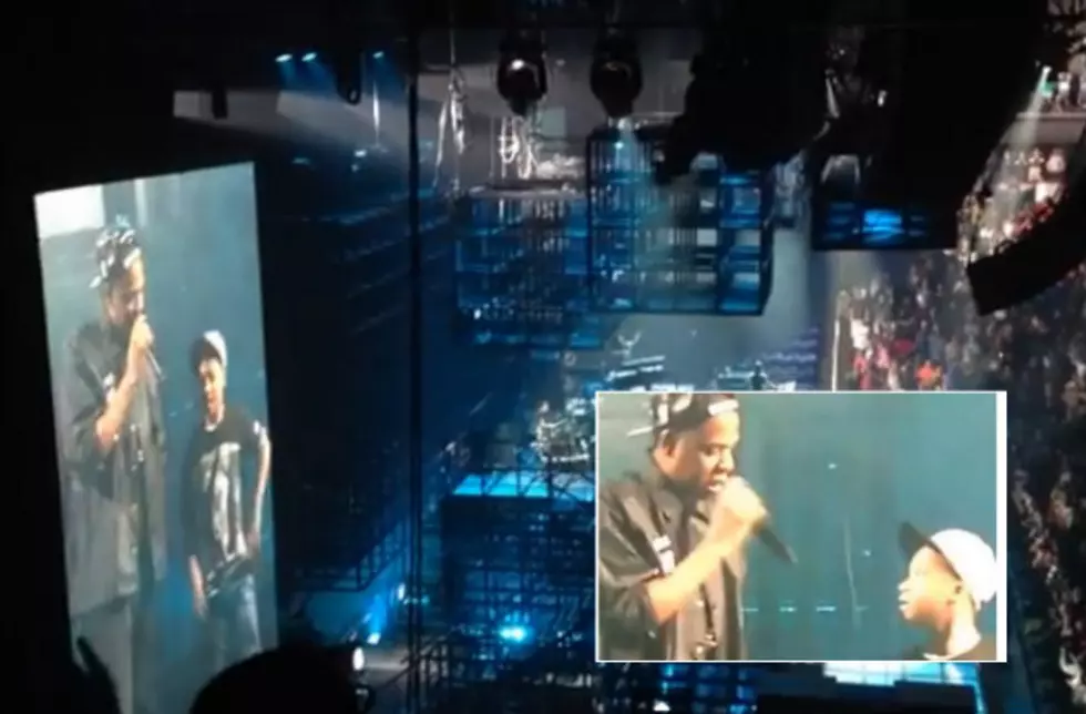 Jay Z Brings 12 Year Old Justin On Stage To Rap &#8216;Clique&#8217; In North Carolina [Video]