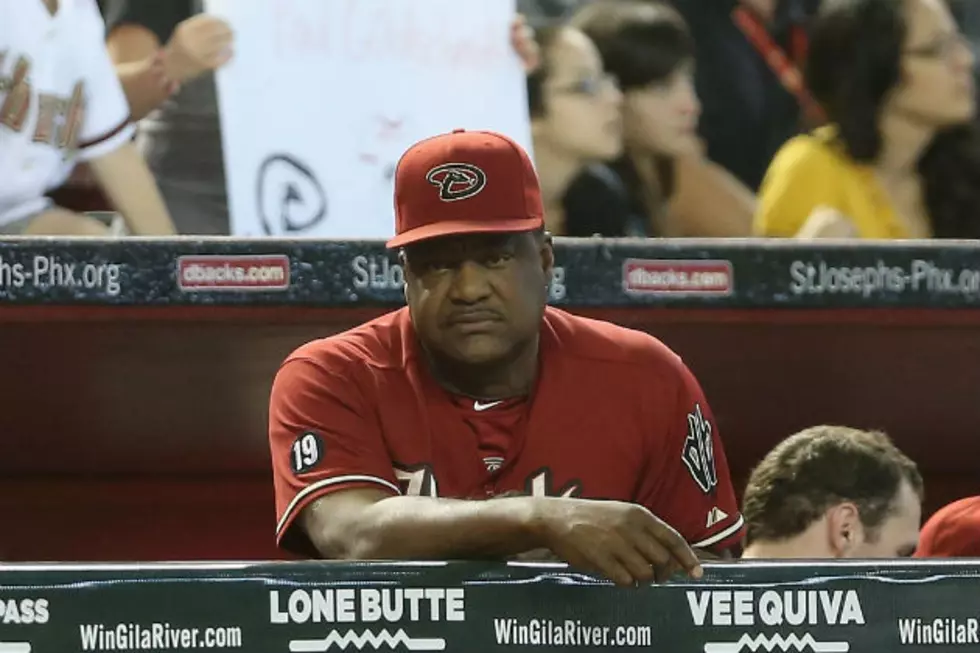 Don Baylor Breaks Leg On First On The Job [Video]